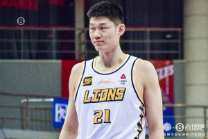 网页版登录入口-胡金秋提及赵嘉仁哽咽：具体等官宣 没法和好兄弟一起战斗 很不舍