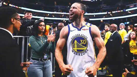 APP下载-十年梦魇今犹在！库里三分雨诛心火箭