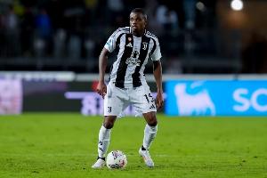 APP下载-官方：尤文中卫卡卢卢因吃到红牌停赛两场