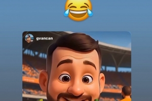 中国九游体育-接地气卡扎ins转发球迷制作Q版形象视频，左手大葱右手奶茶