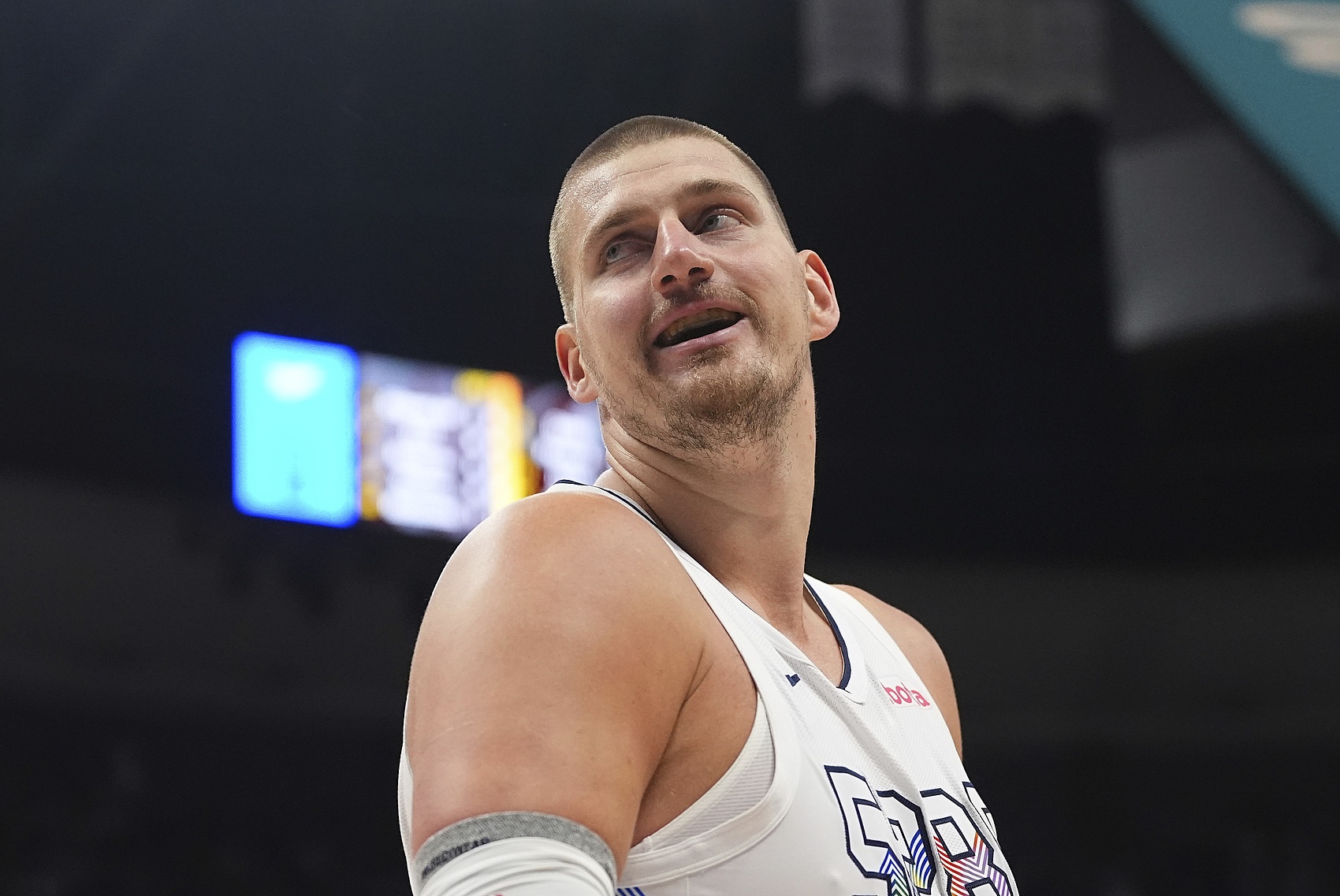 APP下载-美媒分析：若75大巨星评选推迟一年，约基奇或入围，当前成就已锁定名人堂席位